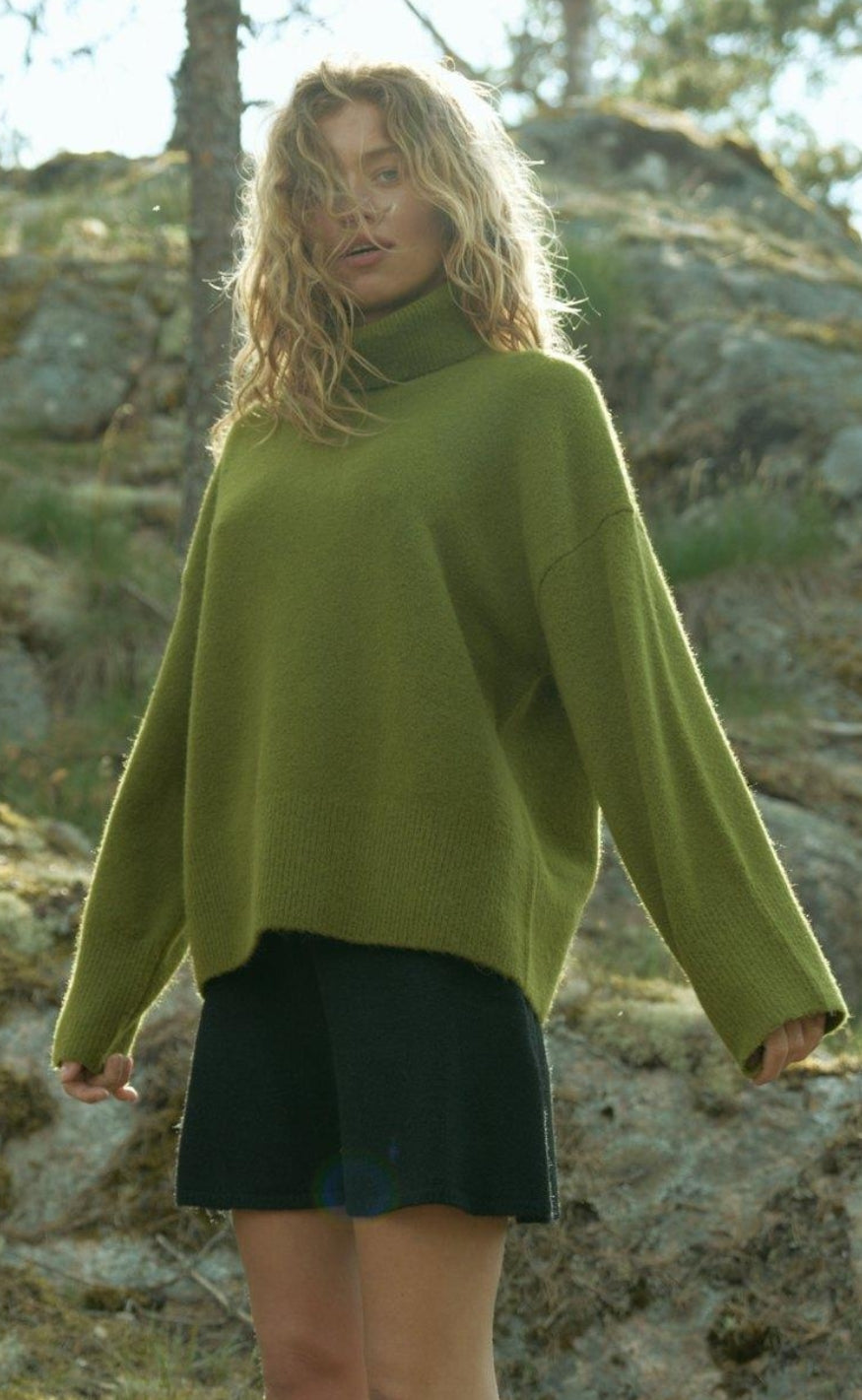 Neo Noir Genser - Naline - Sage Green